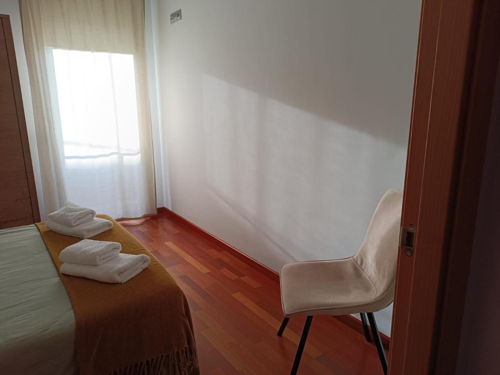 Apartamento Plaza De La Iglesia Deltebre Exteriér fotografie